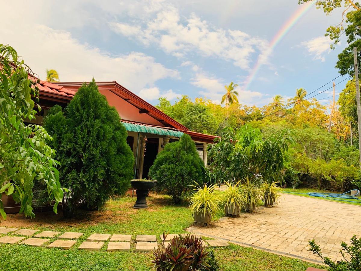 Lal Home Stay シギリヤ エクステリア 写真